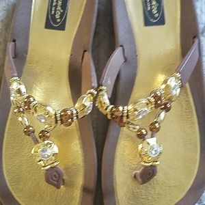 Womens sandals